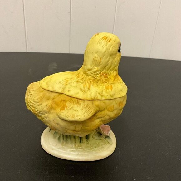 Vintage Lefton Japan Ceramic Bisque Baby Chick With Lid Easter Trinket Box - Picture 3 of 8